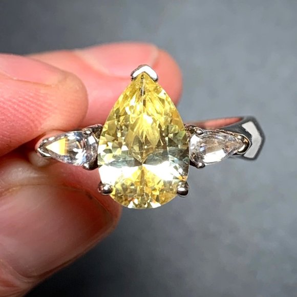 Jewelry - Sterling Silver 925 Pear Shape Yellow CZ Traditional Three Stone Ring, Size 9.75